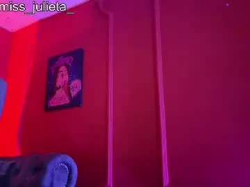 Chaturbate Nude Webcam of julieta_russell
