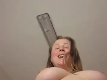 Chaturbate Live Sex of helens_lov
