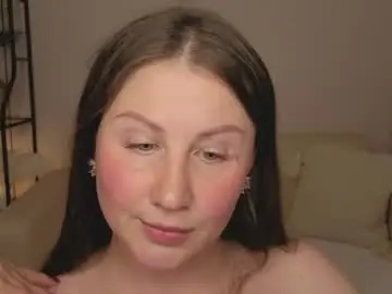 Chaturbate Nude Webcam of helens_lov