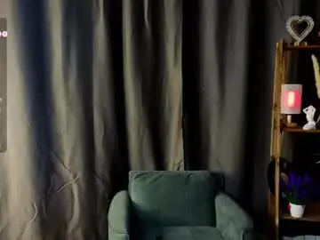 Chaturbate Live Sex Cam of irmgardwoodfolk