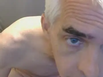 Chaturbate Live Sex Cam of justasexyguyforu