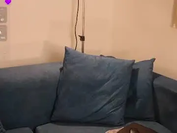 Chaturbate Adult Video Chat of kyomivelvet