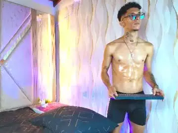 Chaturbate Adult Video Chat of merlin_2026