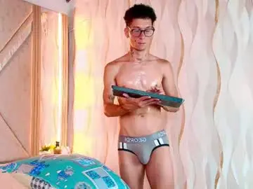 Chaturbate Watch Live Sex Cams of merlin_2026