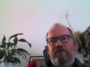 Chaturbate Live Sex Cam of mofu781s
