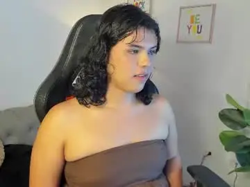 Chaturbate Free Porn Cam of sammybrunette1
