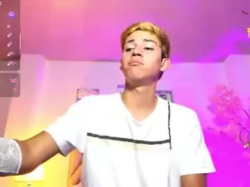 Chaturbate Watch Live Sex Cams of baby_noaht