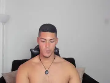 Chaturbate Best live sex cam show of iamdylan777