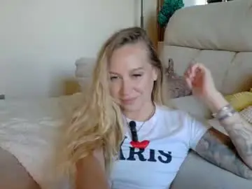 Chaturbate Live Porn of _mari_