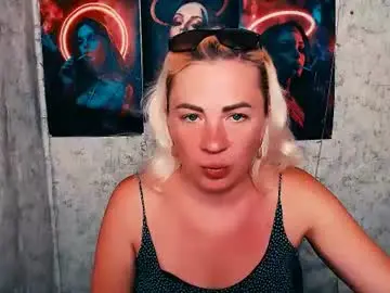 Chaturbate Private Sex Chat of alinafrey_