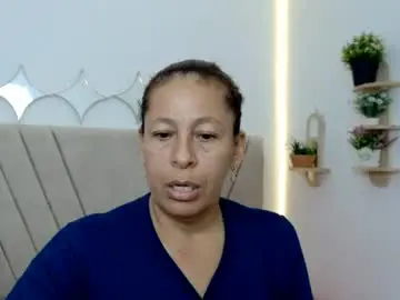 Chaturbate Best live sex cam show of mature_martina_