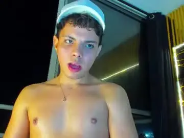 Chaturbate Best live sex cam show of alessandro__777