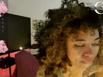 Chaturbate Live Sex Cam of alesyahampton