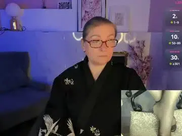 Chaturbate Live Sex Cam of alexandra_kind
