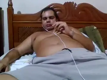 Chaturbate Live Porn of benjamin_anderson