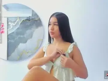 Chaturbate Live Sex Cam of lily__star