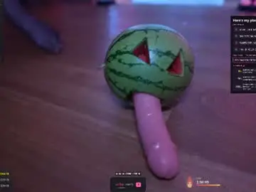 Chaturbate Watch Live Sex Cams of oooops__