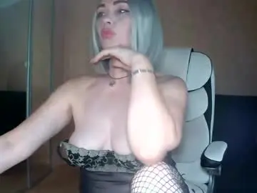 Chaturbate Watch Live Sex Cams of roxolanaxdrim