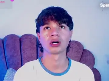 Chaturbate Live Sex Cam of spark_riverss