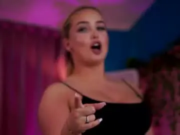 Chaturbate Sex Cam of elyssawetxx