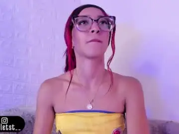 Chaturbate Sex Cam of violetwinters_