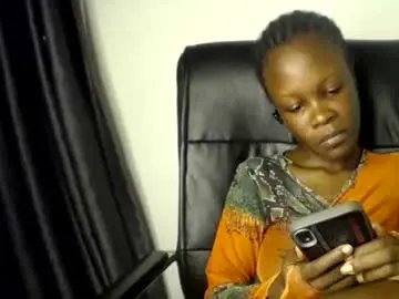 Chaturbate Sex Chat of ebony_petitegirl