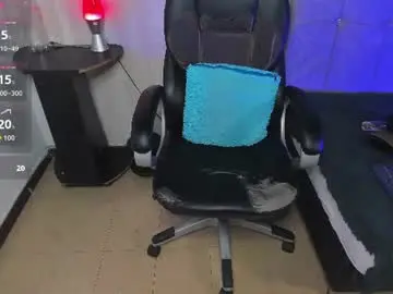 Chaturbate Sex Cam of luke_diaz7