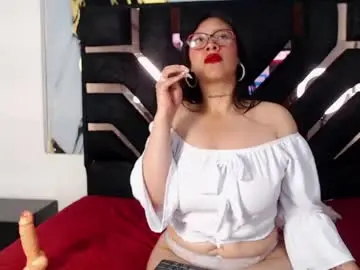 Chaturbate Nude Webcam of antonellagoldcs