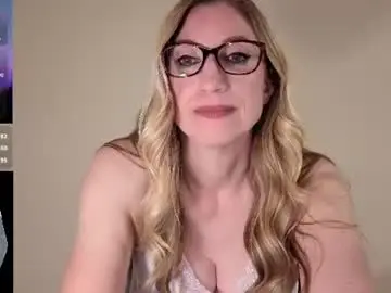 Chaturbate Watch Live Sex Cams of wynfreya