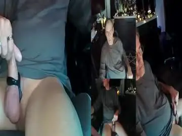 Chaturbate Nude Webcam of d_j_strokes