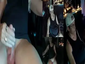 Chaturbate Free Porn Cam of d_j_strokes