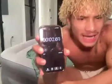 Chaturbate Watch Live Sex Cams of kingzosh