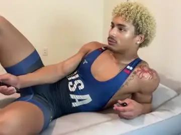 Chaturbate Free Porn Cam of kingzosh