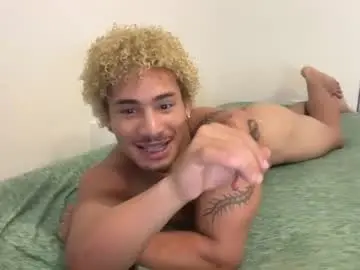 Chaturbate Adult Webcams of kingzosh
