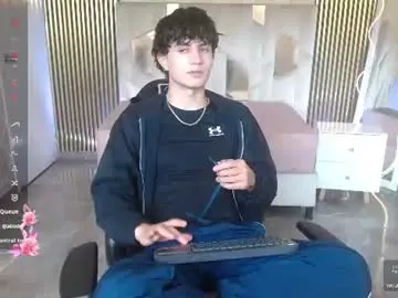 Chaturbate Adult Webcams of kyler_tay