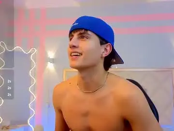 Chaturbate Sex Chat of kyler_tay