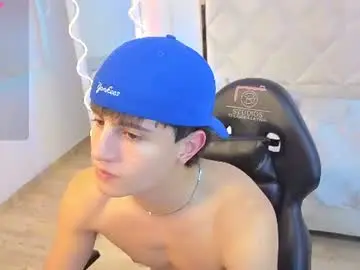 Chaturbate Sex Cam of kyler_tay