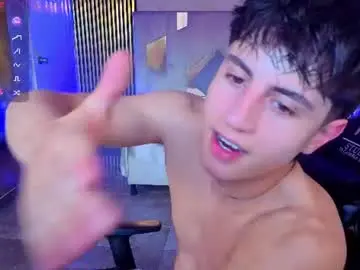 Chaturbate Sex Cam of kyler_tay