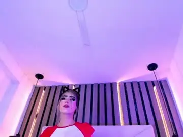 Chaturbate Live Porn of miaraven_
