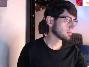 Chaturbate Best live sex cam show of thiiago_tay