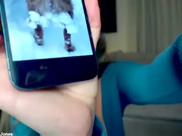 Chaturbate Free Porn Cam of x_lily_x