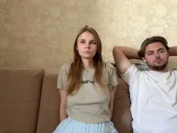Chaturbate Live Sex Cam of eva_calvin