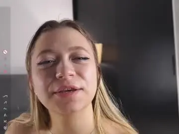 Chaturbate Adult Video Chat of katiemeriside