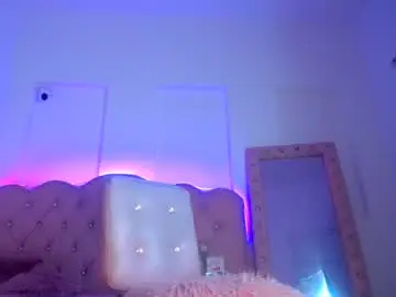 Chaturbate Adult Video Chat of naomi_shayk
