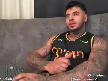Chaturbate Sex Chat of tony_newmen