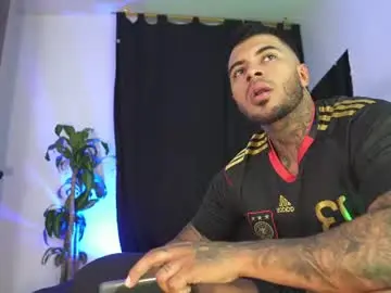 Chaturbate Sex Cam of tony_newmen