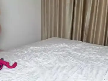 Chaturbate Adult Video Chat of kiraempire