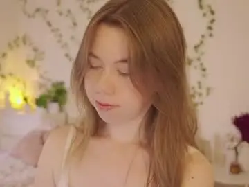 Chaturbate Free Live Porn of watermelon_sugar_