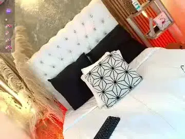 Chaturbate Free Porn Cam of bonn_glow