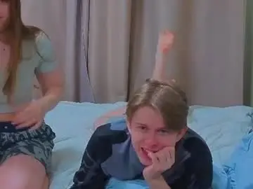Chaturbate Sex Cam of ilovehervoice